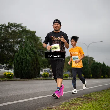 Runner Photo 8561872