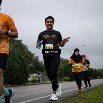 Runner Photo 8561891