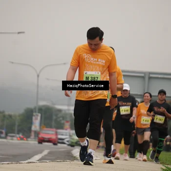 Runner Photo 8561912