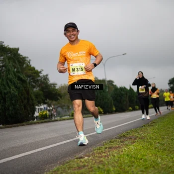 Runner Photo 8561924