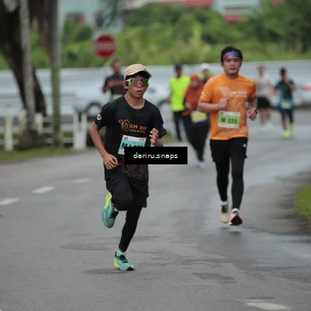 Runner Photo 8561994