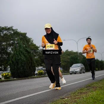 Runner Photo 8561996