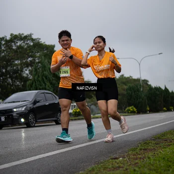 Runner Photo 8562009