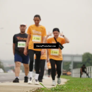 Runner Photo 8562023