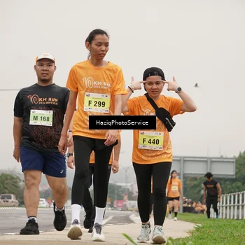 Runner Photo 8562029