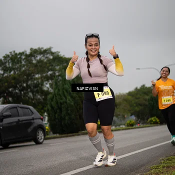 Runner Photo 8562045