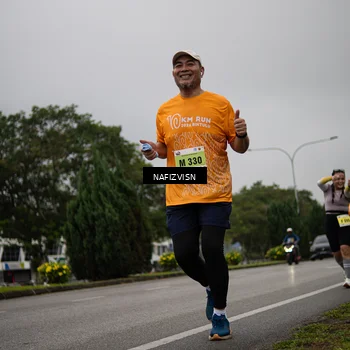 Runner Photo 8562046
