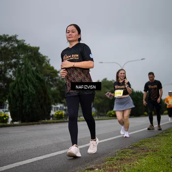 Runner Photo 8562057
