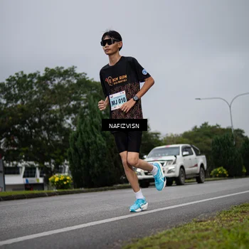 Runner Photo 8562100