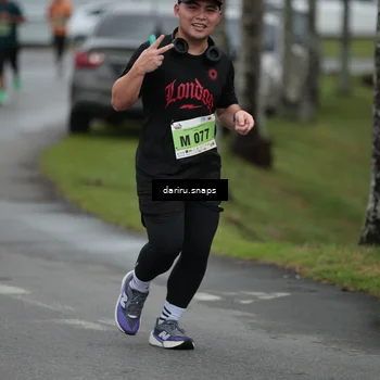 Runner Photo 8562101