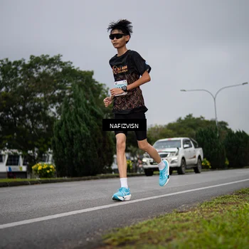 Runner Photo 8562111