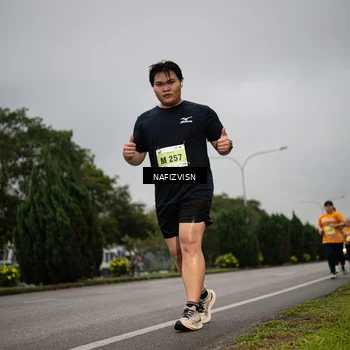 Runner Photo 8562130