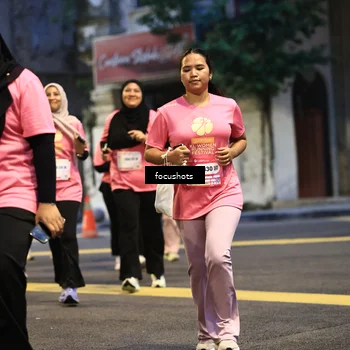 Runner Photo 8562200