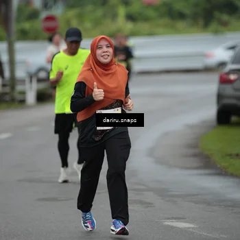 Runner Photo 8562260
