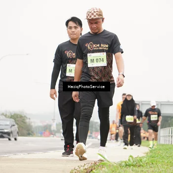 Runner Photo 8562270