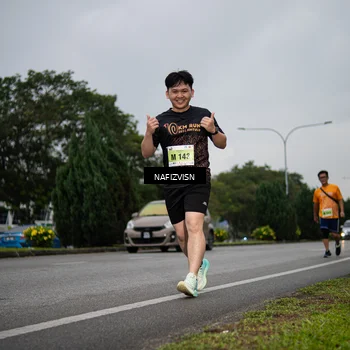 Runner Photo 8562281
