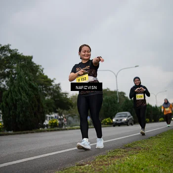 Runner Photo 8562300