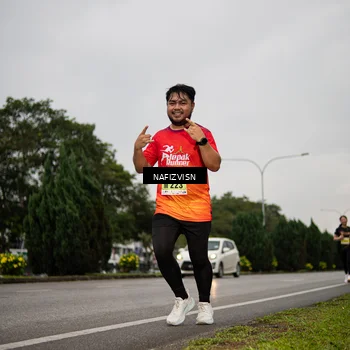 Runner Photo 8562347