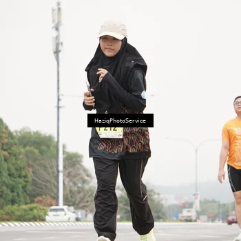 Runner Photo 8562350