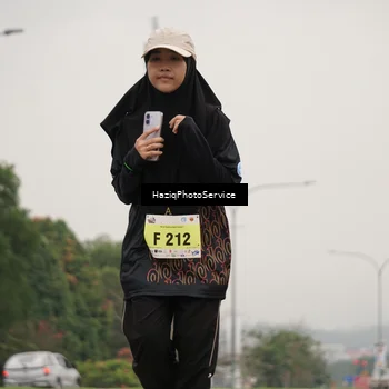 Runner Photo 8562372