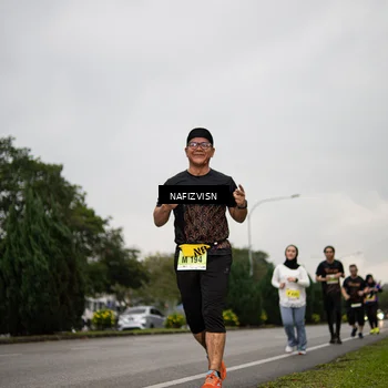 Runner Photo 8562399