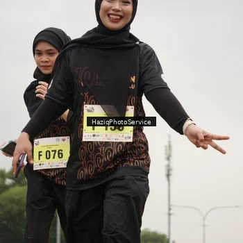 Runner Photo 8562456