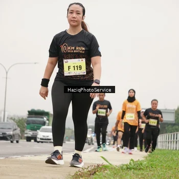 Runner Photo 8562483