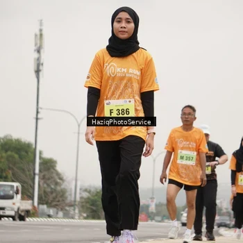 Runner Photo 8562531