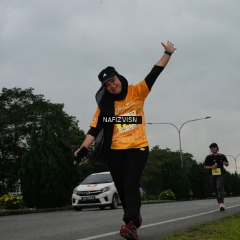 Runner Photo 8562546