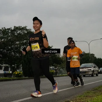 Runner Photo 8562563