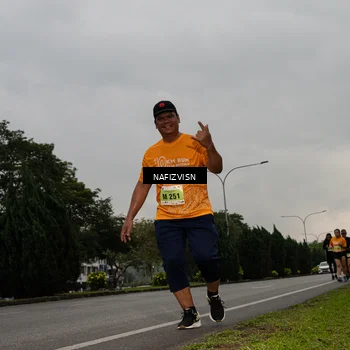 Runner Photo 8562579
