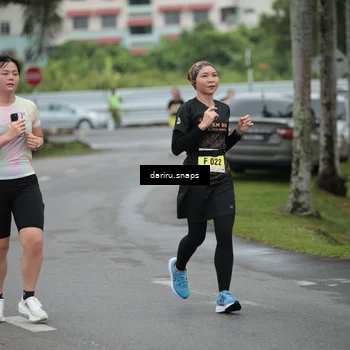 Runner Photo 8562682