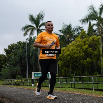 Runner Photo 8562695