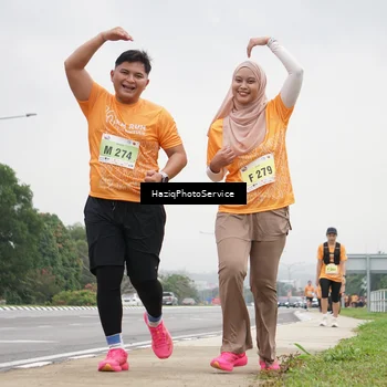 Runner Photo 8562811