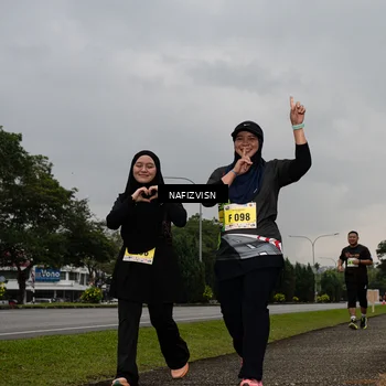 Runner Photo 8562835