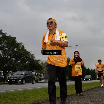Runner Photo 8562880