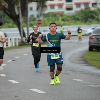 Runner Photo 8562883