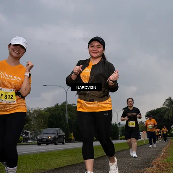 Runner Photo 8562891