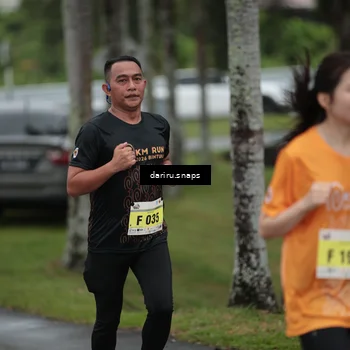 Runner Photo 8562921