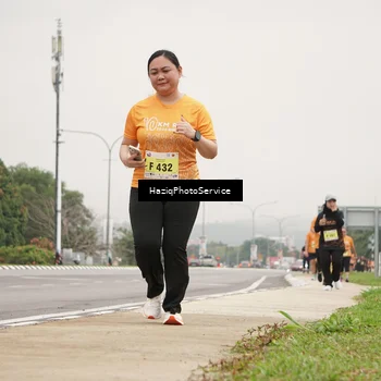 Runner Photo 8562922