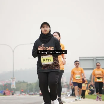 Runner Photo 8562927