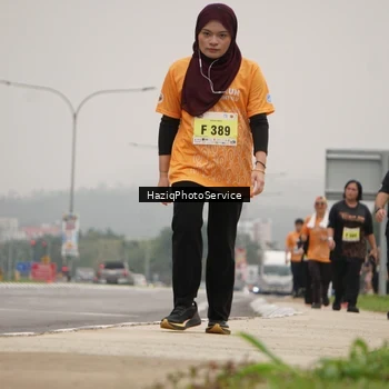Runner Photo 8562972