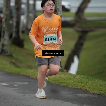 Runner Photo 8563060