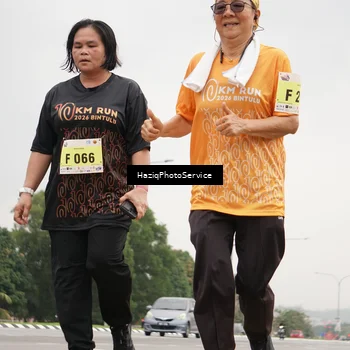 Runner Photo 8563075