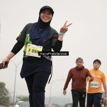 Runner Photo 8563103