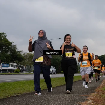 Runner Photo 8563111