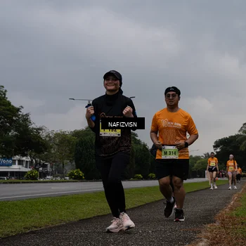 Runner Photo 8563123