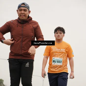 Runner Photo 8563131