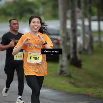 Runner Photo 8563144