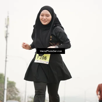 Runner Photo 8563172